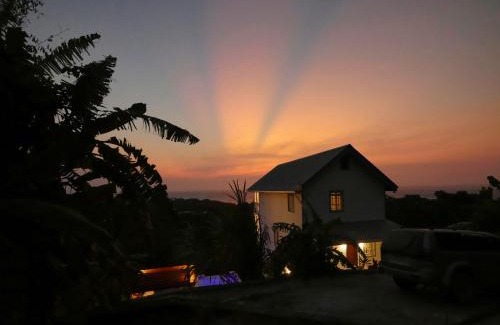 Sandy Bay House | Sandy Feet Retreat