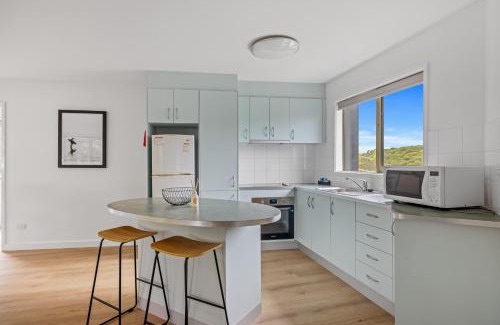 Sandy Point Apartment | Sandy Point Beach Escape 2 Bedroom Apartment