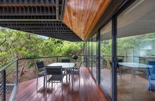 Sandy Point Apartment | Sandy Point Beach Escape 2 Bedroom Apartment