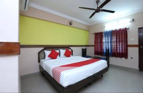 Mysore Cabin | Sanman Regency next to Jaganmohan Palace