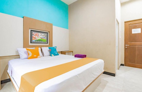 West Cirebon Hotel | Sans Hotel Budaya Cirebon