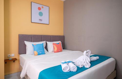 Banjarsari Hotel | Sans Hotel Fourth Loft Solo