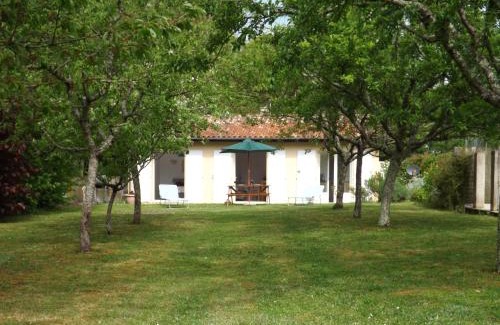 Cahuzac House | Sans Souci