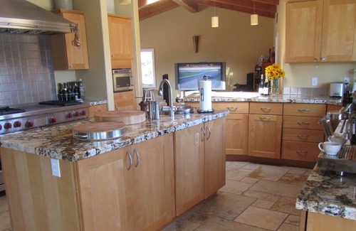 Goleta House | Santa Barbara Holiday Hill Ranch: Executive Home Sleeps 8