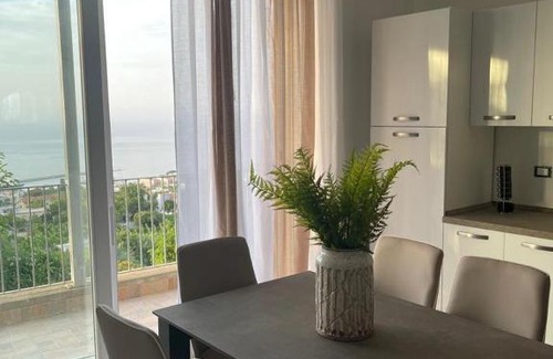 Casamicciola Terme House | Santa Barbara Luxury Villas