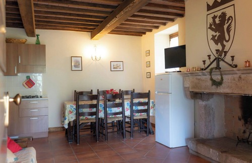 Precetto Apartment | SANTA CROCE - TORRE: Three-room apartment in farmhouse with pool, Marmore Falls