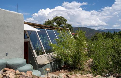 Santa Fe House | Santa Fe Ridgetop Retreat With 2 Hot Tubs and Views