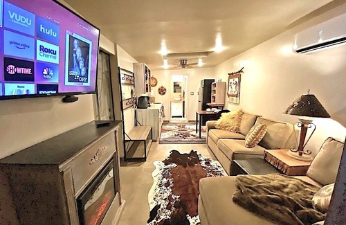 Desert Hills Apartment | Santa Fe Suite - Cozy Studio at Mystic Ranch, Cave Creek