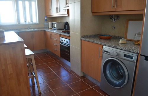 Santa Luzia Apartment | SANTA LUZIA APARTMENT- 2 bedroom apartment, 2 Wcs, pool and close to the beach