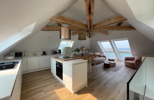 Santec Apartment | Santec, T3 duplex, face à la mer