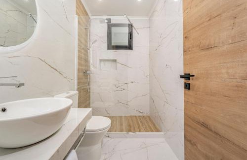 Gaula Apartment | Santiago apartment Alpine escape villa