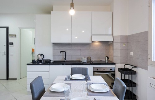 Santo Stefano di Magra Apartment | Santo Stefano di Magra Modern Apartment
