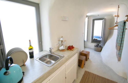 Vourvoulos House | Santorini Villas