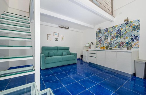 Liparlati Apartment | Santoro Suite - De Vivo Realty