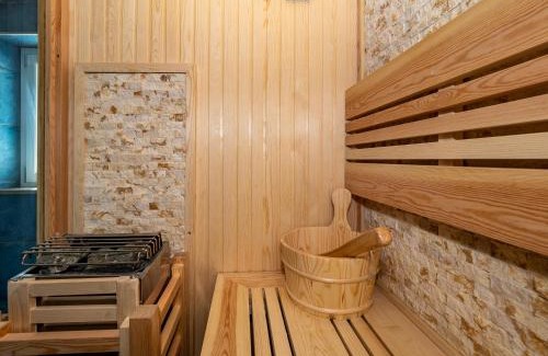 Liparlati Apartment | Santoro Suite - De Vivo Realty