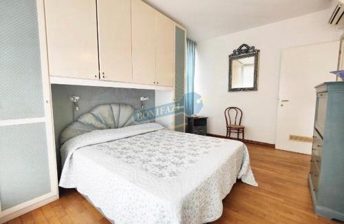 Marina di Pietrasanta Apartment | SaporeDiMare - Full Comfort Quiet Apartment with Seaview Rooftop Pool