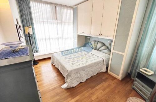 Marina di Pietrasanta Apartment | SaporeDiMare - Full Comfort Quiet Apartment with Seaview Rooftop Pool