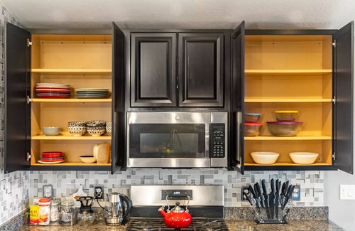 Plymouth House | Sapphire Island/King bed “Rock Springs/Wekiva”