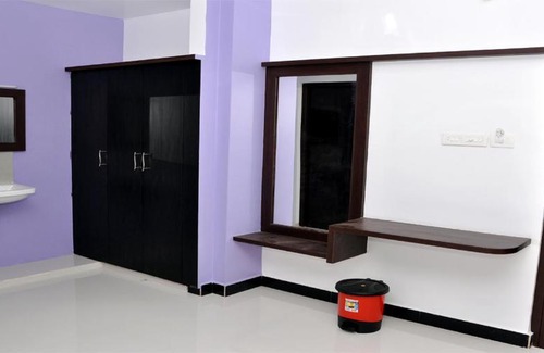 Palani Hotel | Sara Regency