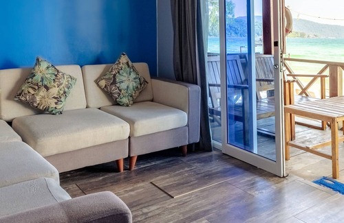 Koh Rong Sanloem Hotel | Sara Resort