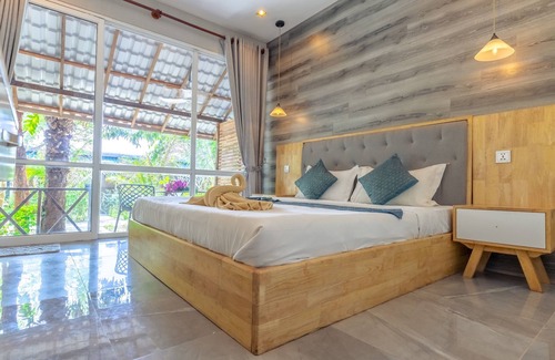 Koh Rong Sanloem Hotel | Sara Resort