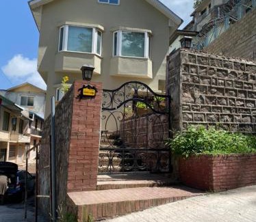 Bhurban Bed & Breakfast | Sarah's Lodge