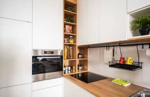 Novo Sarajevo Apartment | Sarajevo Tower 24th floor free parking apartment 2P