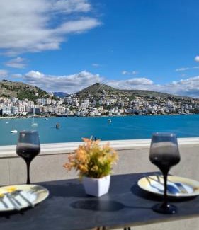 Kodrra House | Sarandë TopView Apartment Portside