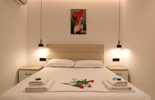 Qender Apartment | Sarande Luxury Central apartment Reni Risi