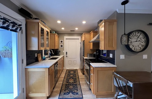 Southgate Apartment | Sarasota Cozy & Clean, Near #1 Beach Siesta in SouthGate Neighborhood