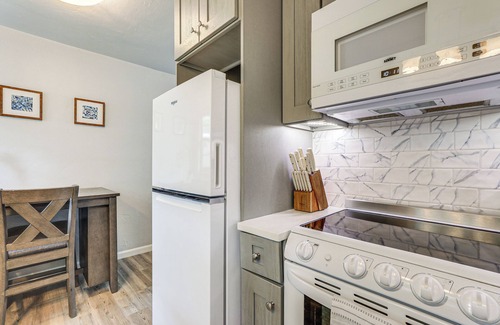 Gillespie Park House | Sarasota Duplex in Gillespie Park: 1 Mi to Dtwn!