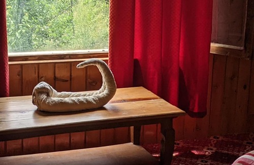 Old Manali Bed & Breakfast | Saraswati Inn