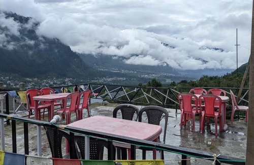 Old Manali Bed & Breakfast | Saraswati Inn