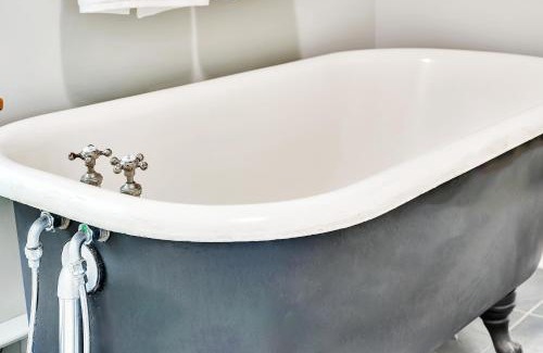 Rotterdam Junction House | Saratoga Guest House