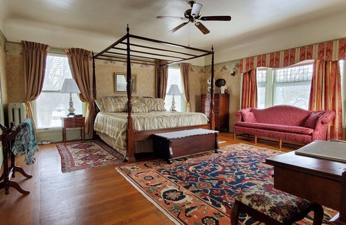 Alma Bed & Breakfast | Saravilla Bed and Breakfast