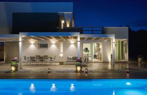 Santa Maria del Focallo Villa | Sariva Villa CaseSicule - heated Pool, Beach at 50 m
