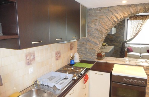 Salamis Villa | Saronic Citadel Villa with pool and Starlink 400Mbps Internet