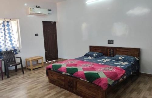 Mahabalipuram Beach House | Sathish Guest House