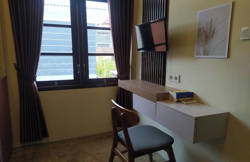 Banguntapan Villa | Satoe Atap Room Stay Syariah
