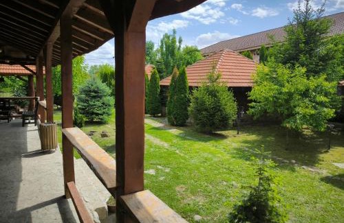 Runcu Cabin | Satul Traditional