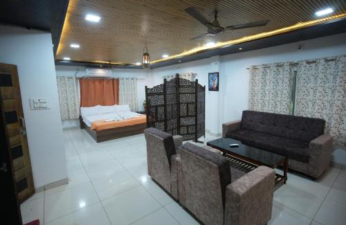 Amalapuram House | Satya Farm House