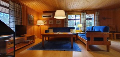 Lofsdalen House | Sauna | Wi-Fi | Terrace | Wood stove | Cable TV