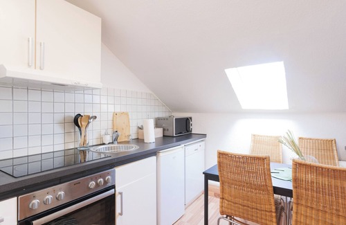 Neudorf-Nord Apartment | - Savanna Deluxe with Exclusive Design - Apartment 75sqm - Central Location -