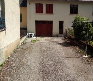 Savignac-les-Ormeaux Apartment | SAVIGNAC