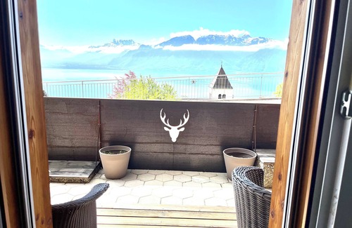 Chardonne House | Savor one of the most iconic views in the world and the Lake Geneva region!