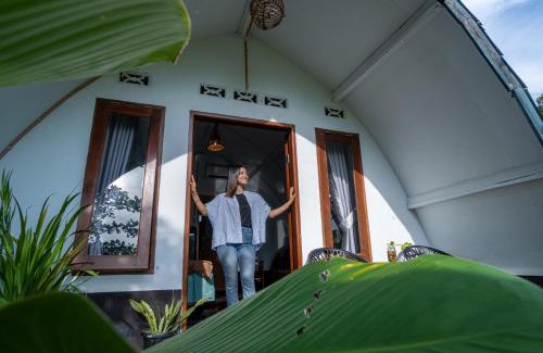 Bohorok House | Sawah Indah View Guesthouse