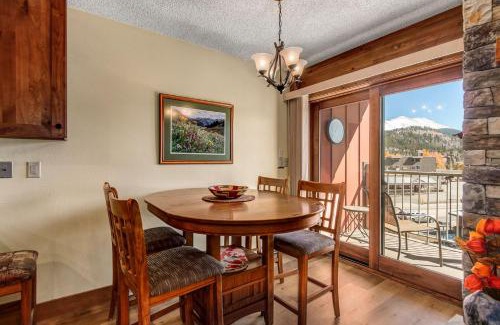 Historic District Apartment | Sawmill Creek Condo 304 by Great Western Lodging