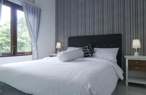Sleman House | Sayana Homestay