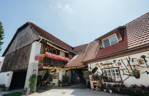 Wolfsberg House | Schmiedbauerhof