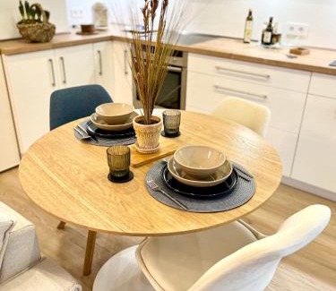 Wettersbach Apartment | Scandi Apartment mit Terrasse und Parkplatz